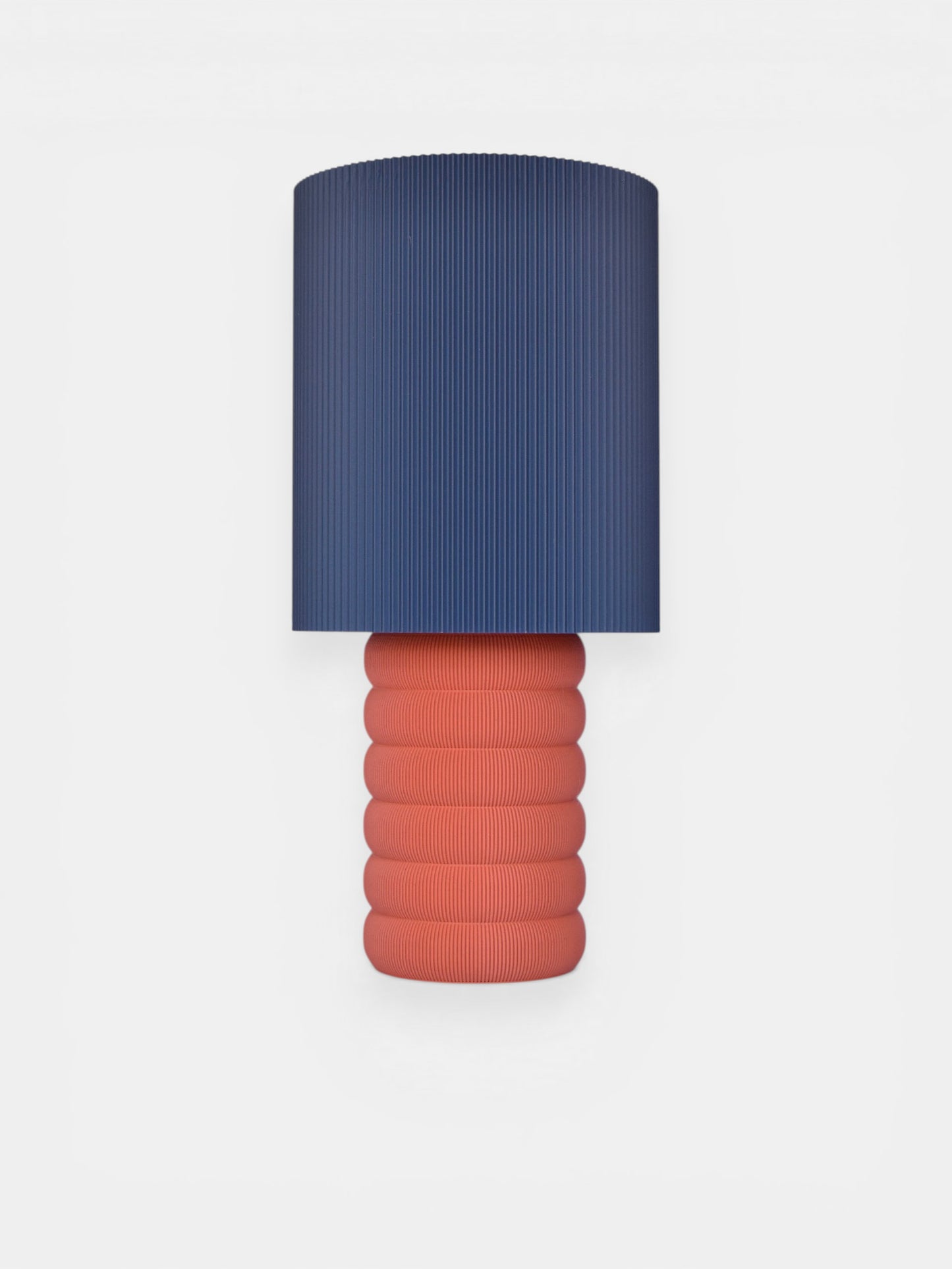 Lampada beatrix di design blu e mattone